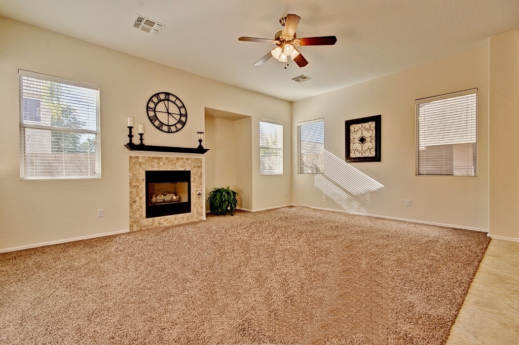 Four bedroom, single level home in Gilbert, AZ for sale!